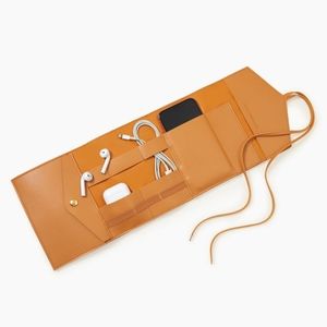 Glass Ladder & Co Katherine Tech Roll Up